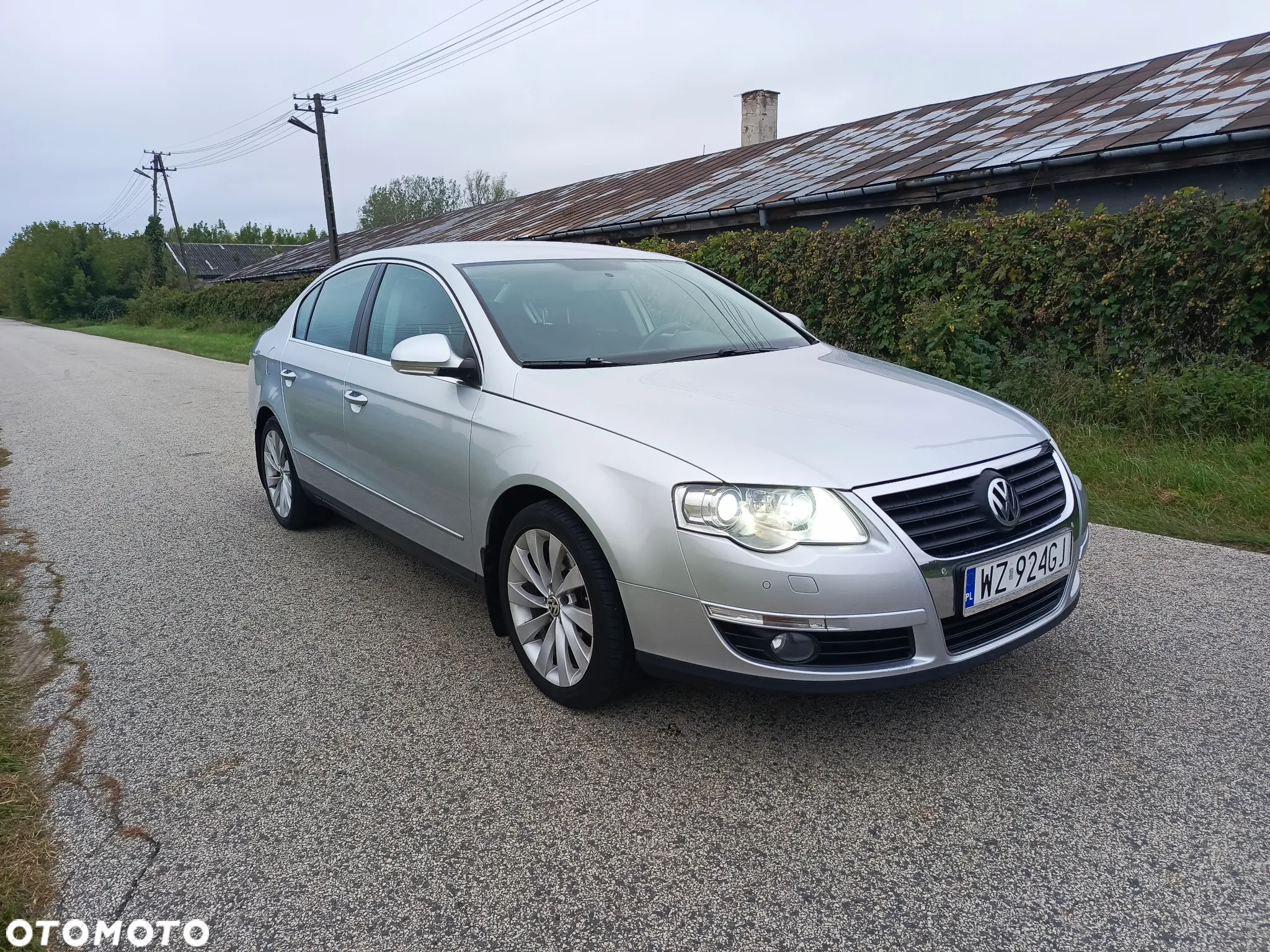 Volkswagen Passat 1.8 TSI Comfortline - 4
