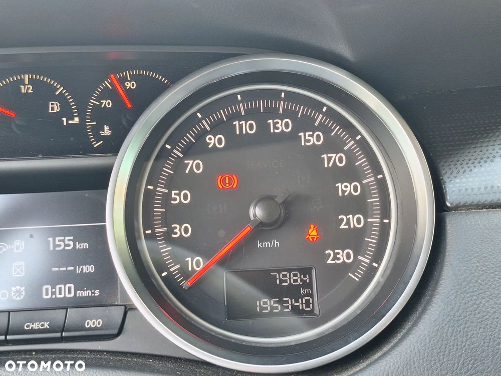 Peugeot 508 2.0 BlueHDi Allure S&S - 32