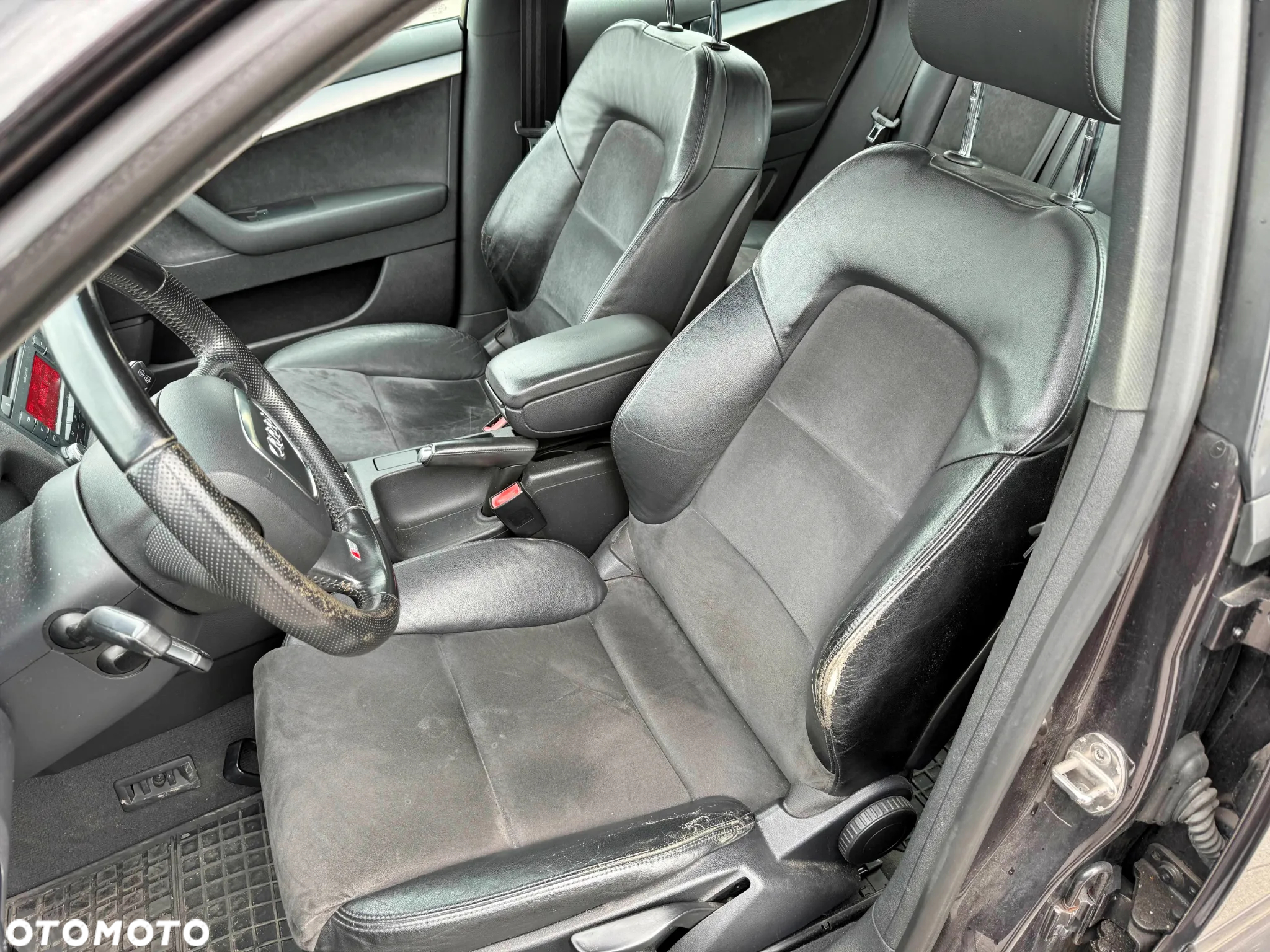Audi A3 ver-2-0-tfsi-quattro-sportback-ambition - 16