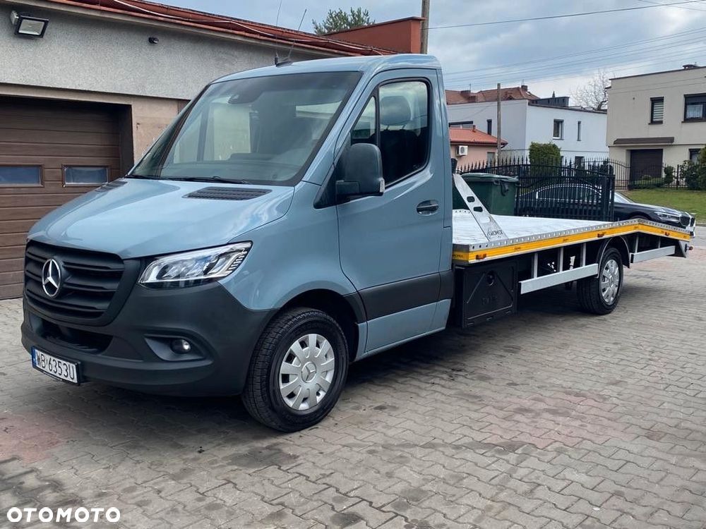 Mercedes-Benz Sprinter 319CDI V6 - 1