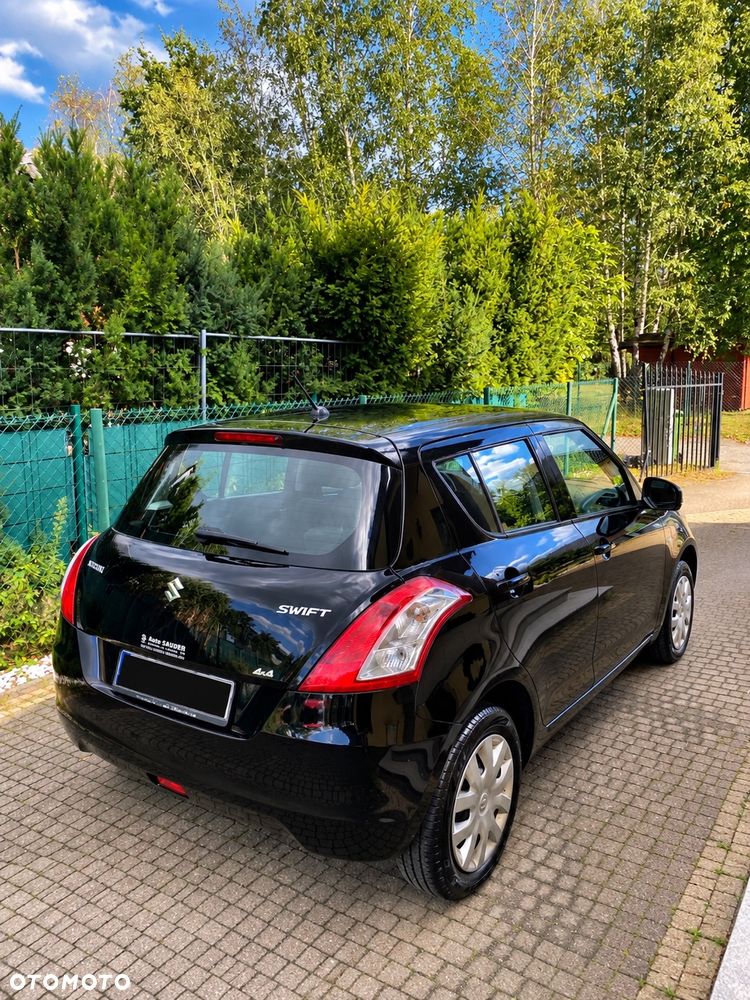 Suzuki Swift - 4