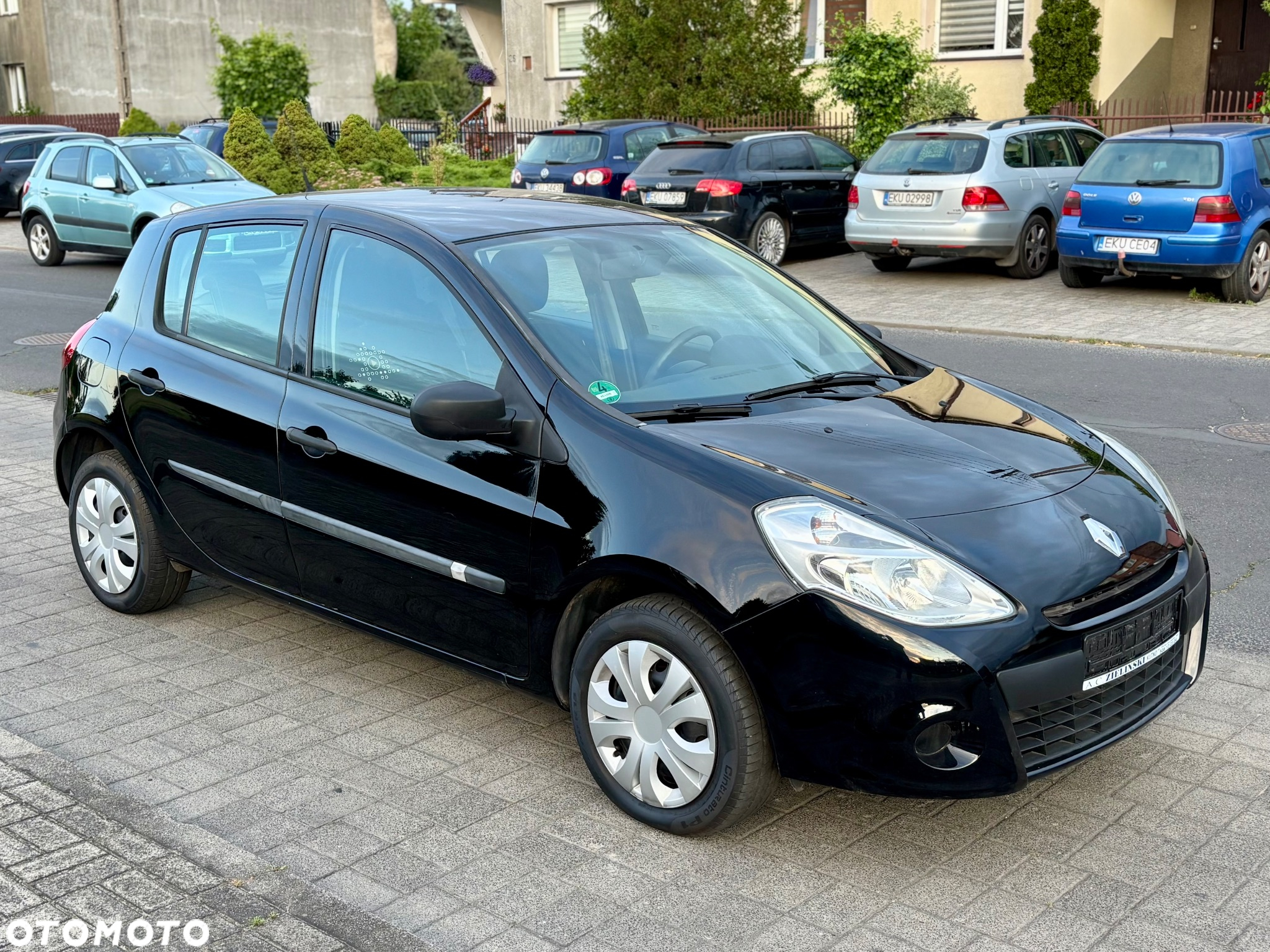 Renault Clio 1.2 16V 75 Yahoo - 16