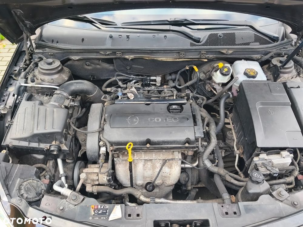 Opel Insignia 1.8 - 15