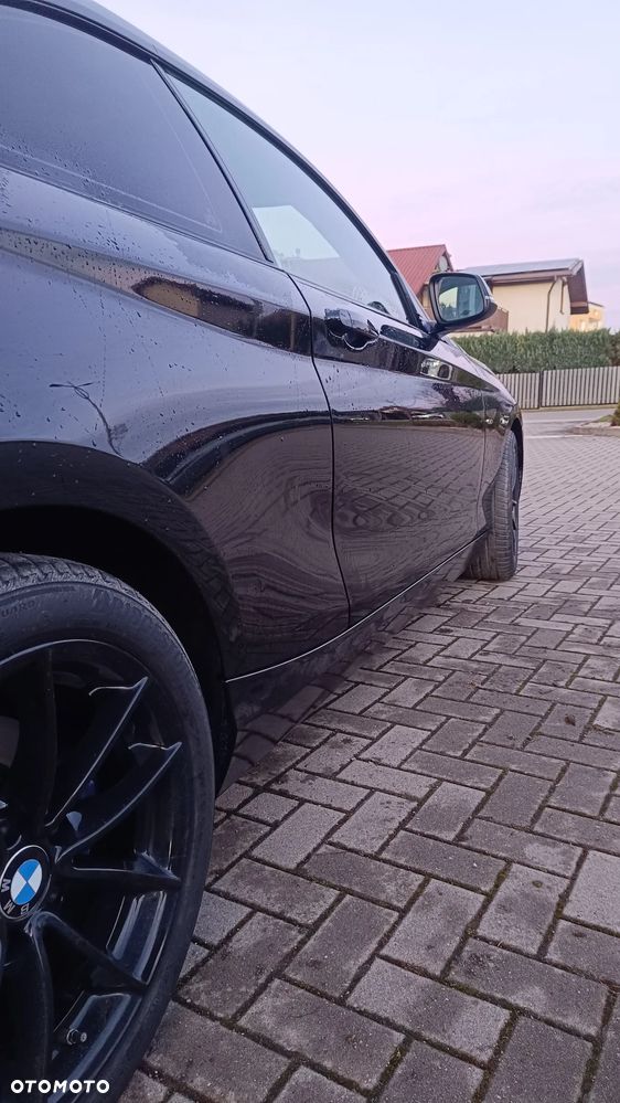 BMW Seria 2 220i M Sport - 9