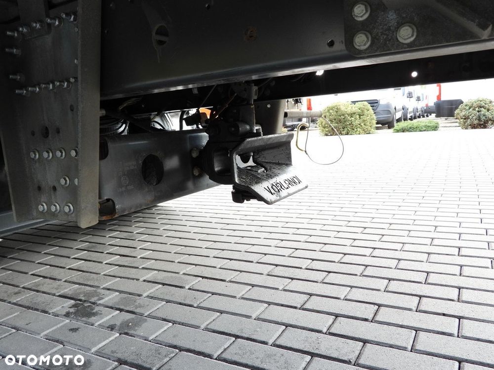 DAF LF 230 SKRZYNIA KONTENEROWIEC + PRZYCZEPA  WEBASTO TEMPOMAT LEDY PNEUMATYKA AUTOMAT  BLIŹNIACZE KOŁA KLIMATYZACJA  230KM - 19