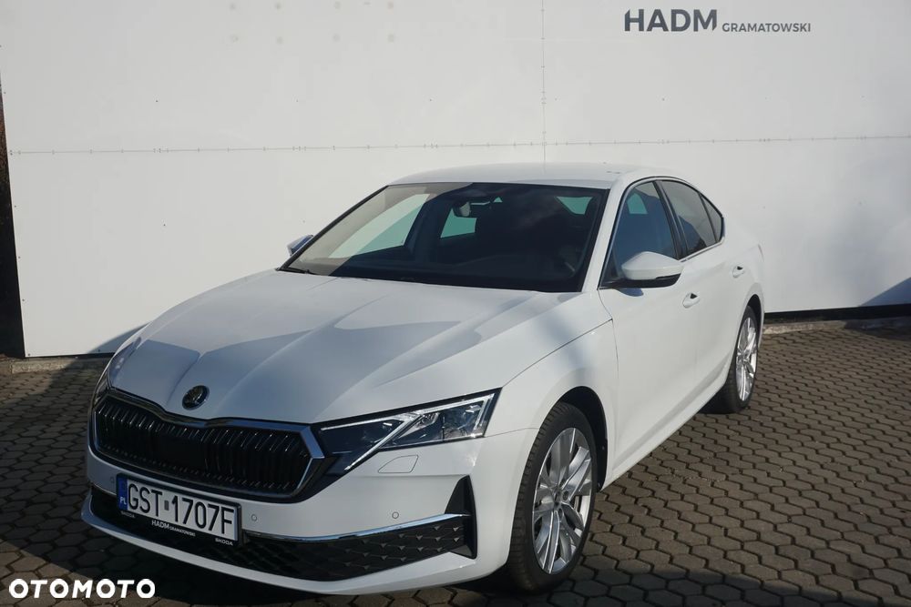 Skoda Octavia 2.0 TDI Edition 130 Selection DSG - 2