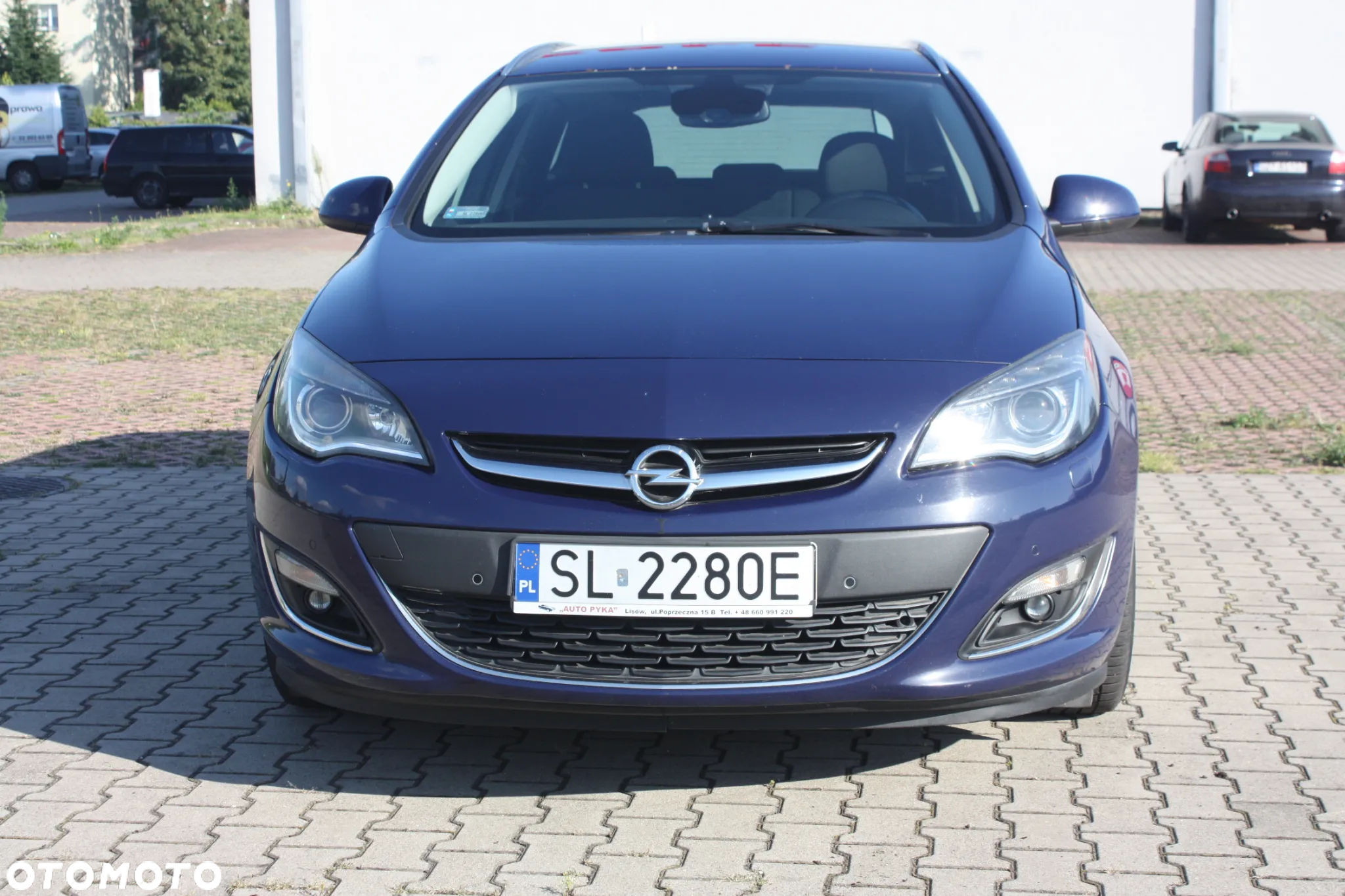 Opel Astra 2.0 CDTI DPF ecoFLEX SportsTourer Start/Stop - 2