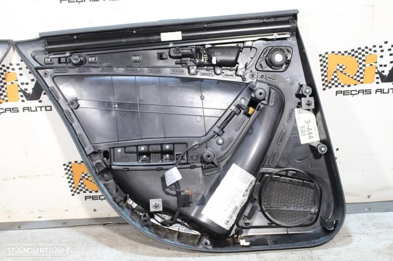 Quartela / Forra Da Porta Audi A4 (8K2, B8)  8K0867305 / 8K5861333b - - 10