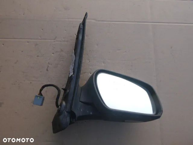 LUSTERKO PRAWE ELEKTRYCZNE FORD FOCUS C-MAX MK1 KOLOR U1 7 PINÓW - 15