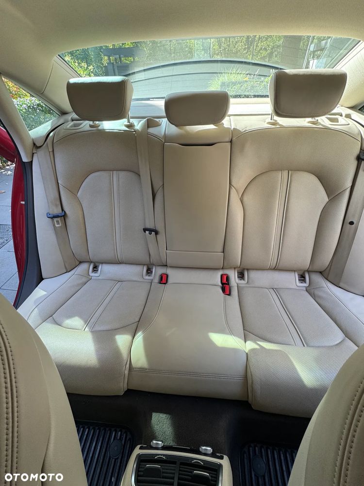2015 Audi A6 Limousine 3.0 TDI Quattro S tronic, photograph 11