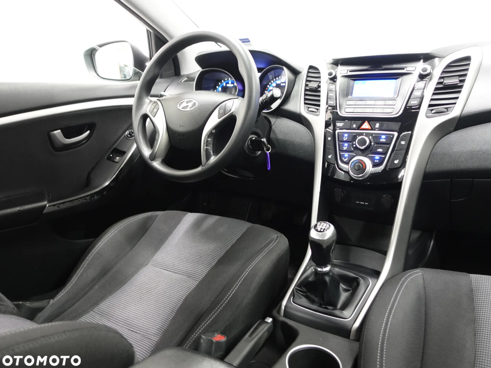 Hyundai i30 1.4 Fifa World Cup Edition - 32