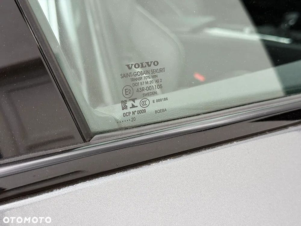 Volvo XC 60 D4 SCR R-Design - 10