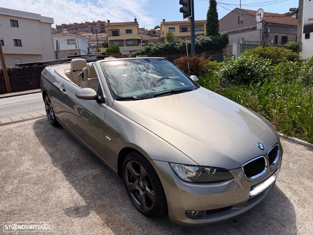 BMW 320 i Cabrio - 4