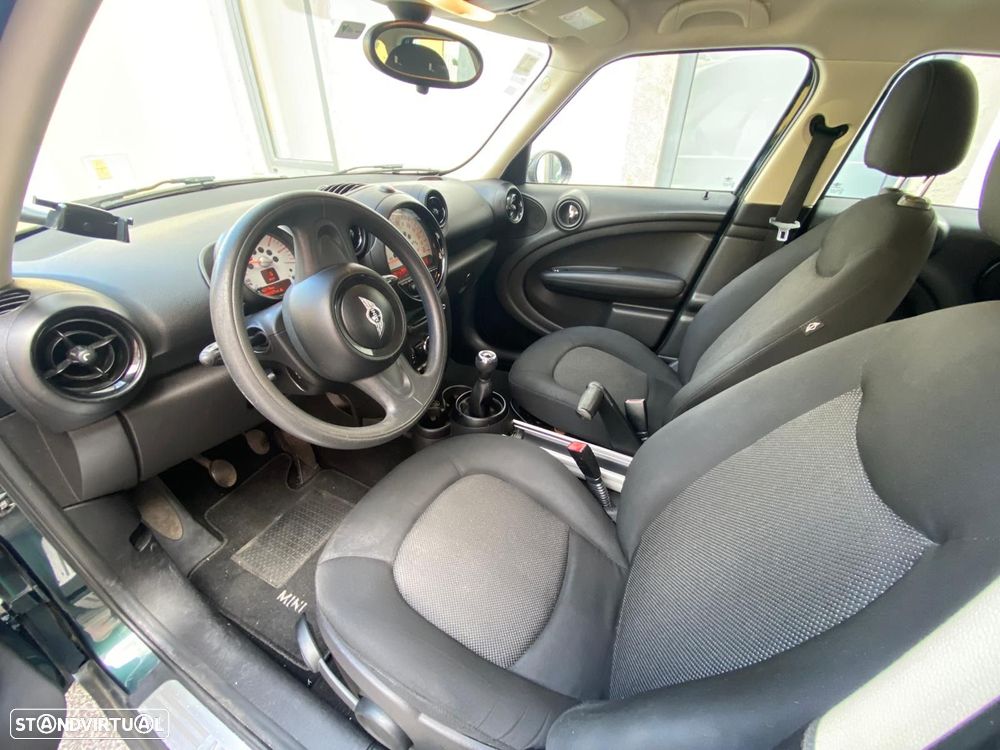 MINI Countryman One D - 6