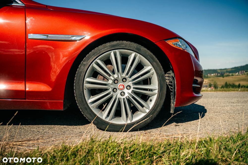 Jaguar XJ 3.0 T AWD Portfolio - 10