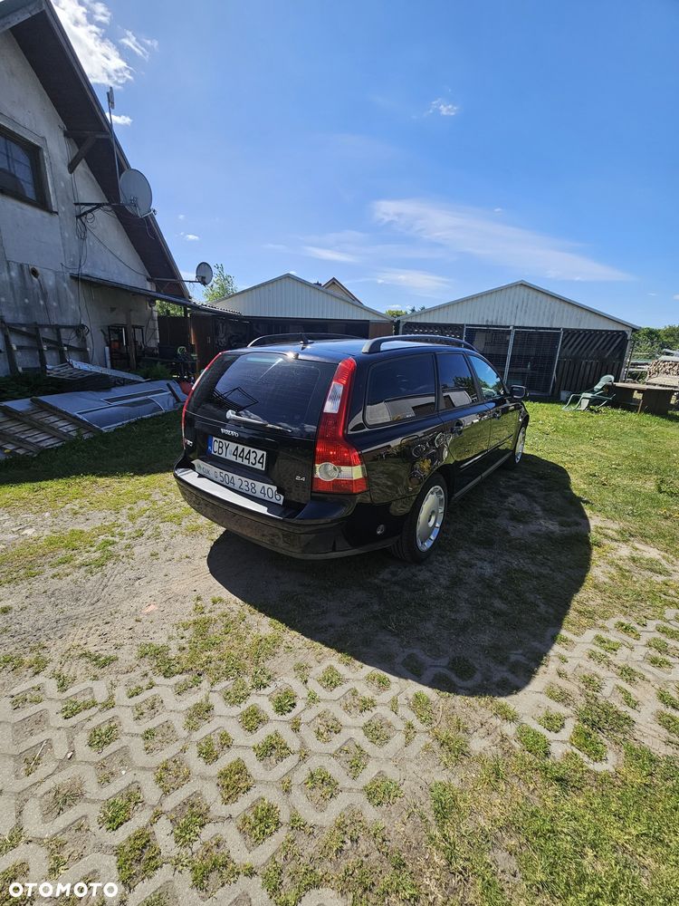 Volvo V50 - 1