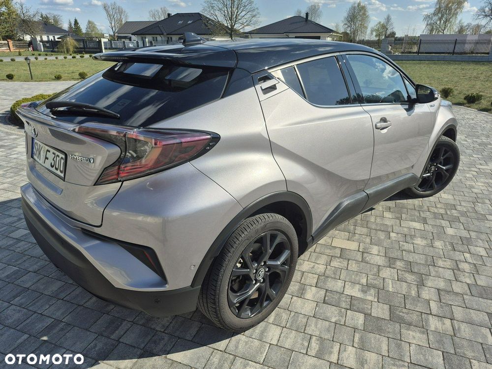 Toyota C-HR - 11