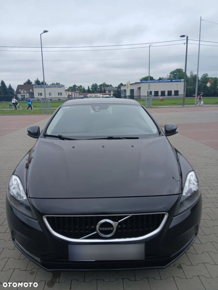 Volvo V40 D2 - 8