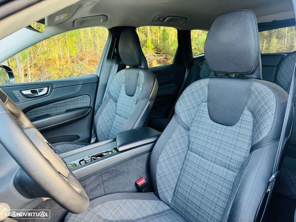 Volvo XC 60 2.0 B4 Inscription Geartronic - 21