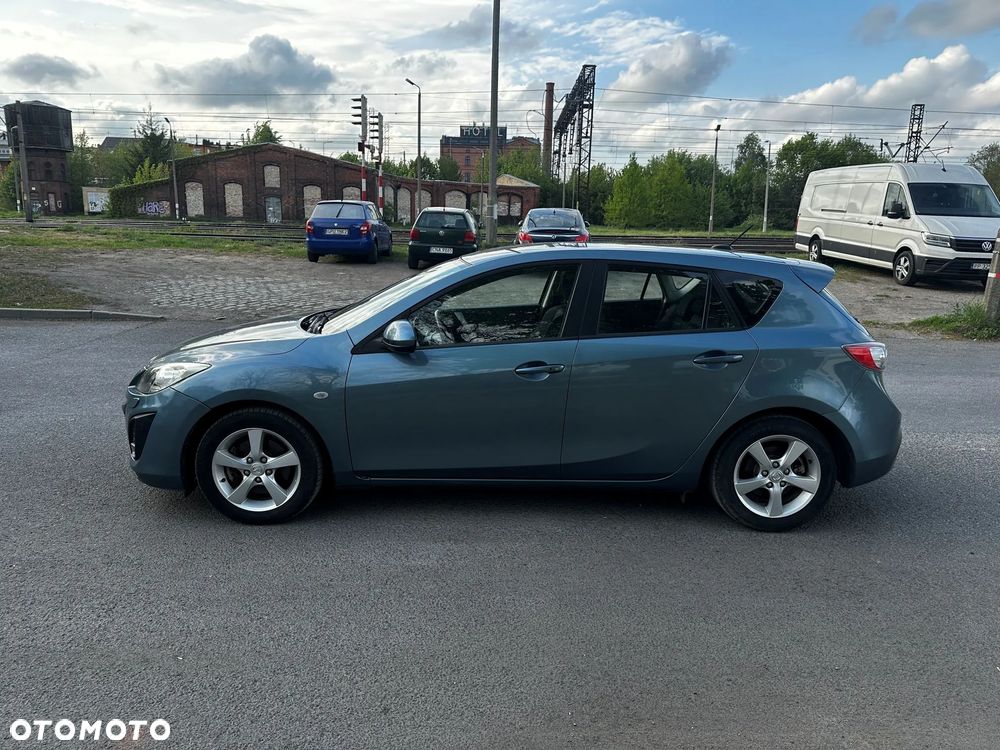 Mazda 3 - 4