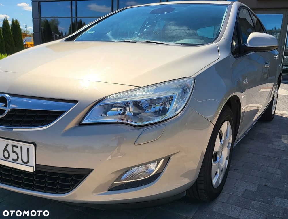 Opel Astra 1.6 Style - 5