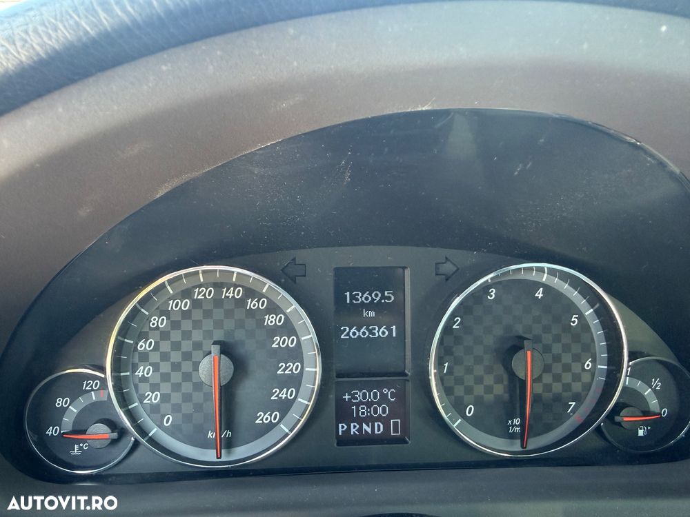 MERCEDES-BENZ CLK-Class 2010 — imagine 21