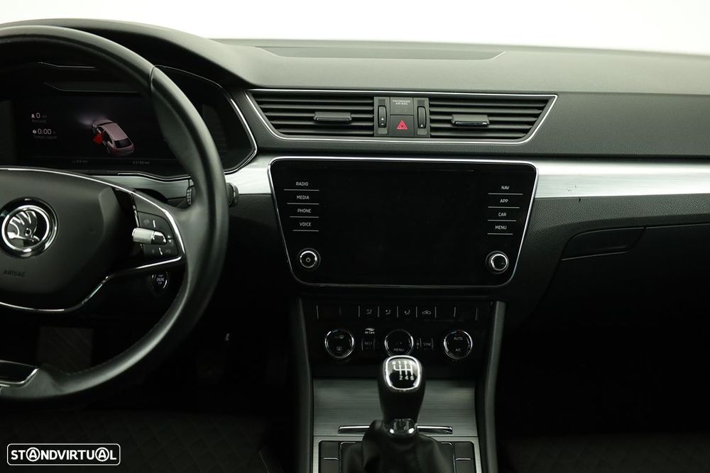 Skoda Superb Break 2.0 TDI Ambition - 8