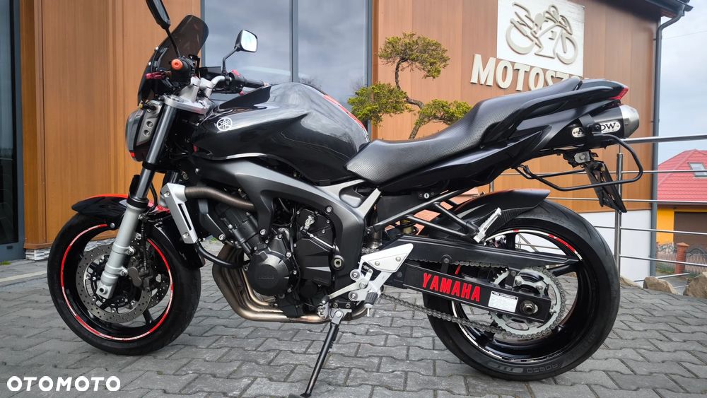 Yamaha FZ6 - 6