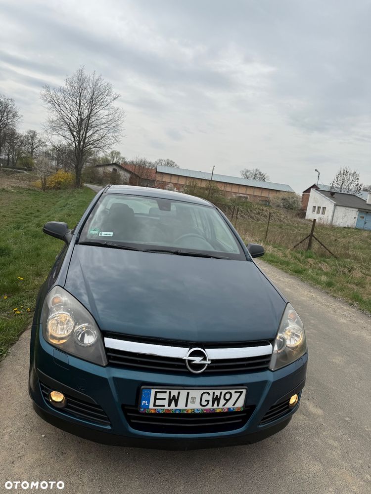 Opel Astra 1.9 CDTI Cosmo - 3