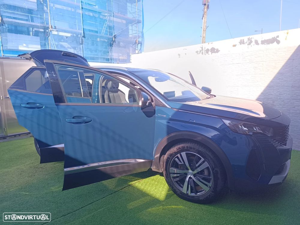 Peugeot 3008 1.6 Hybrid4 GT Line e-EAT8 - 2