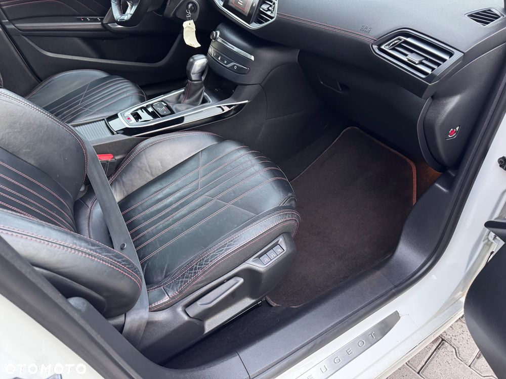 Peugeot 308 BlueHDi FAP 150 EAT6 Stop&Start GT-Line Edition - 24