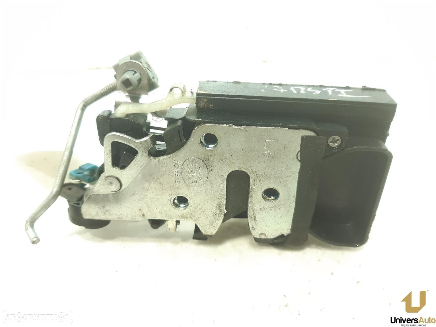 FECHADURA PORTA TRASEIRA ESQUERDA CHEVROLET AVEO / KALOS SEDAN 2008 -96801588 - 1