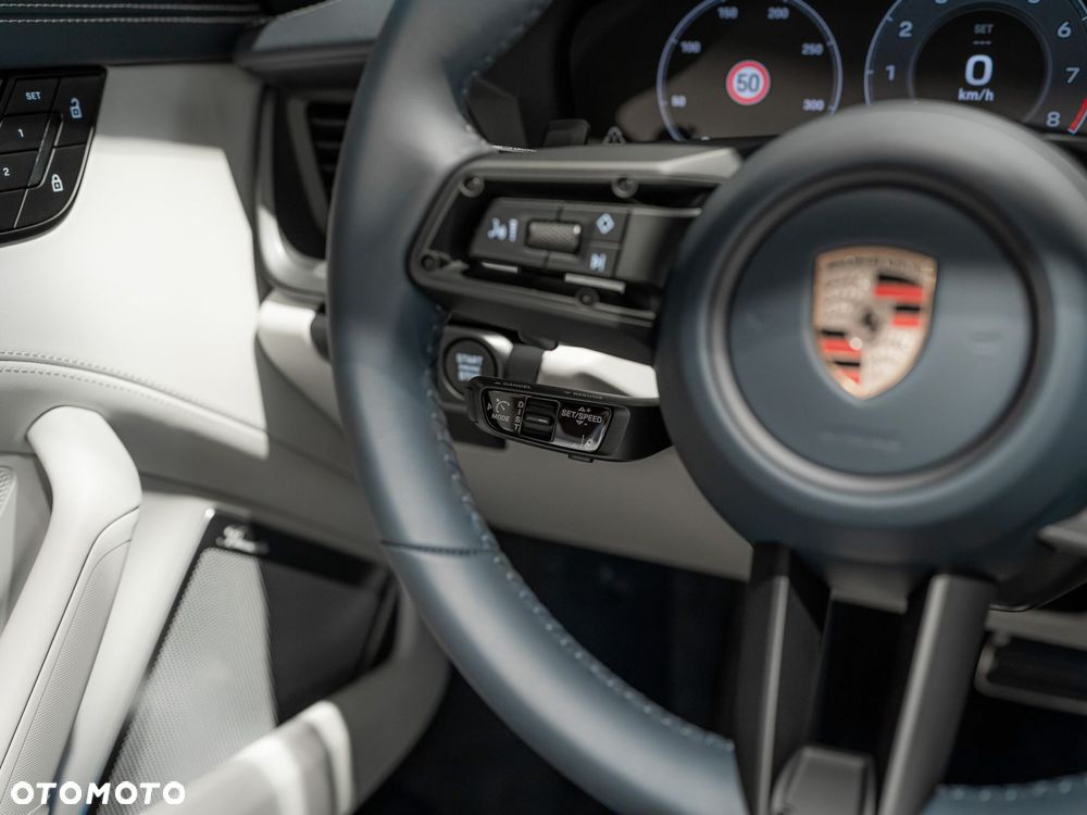 Porsche 911 Carrera S Cabrio - 39
