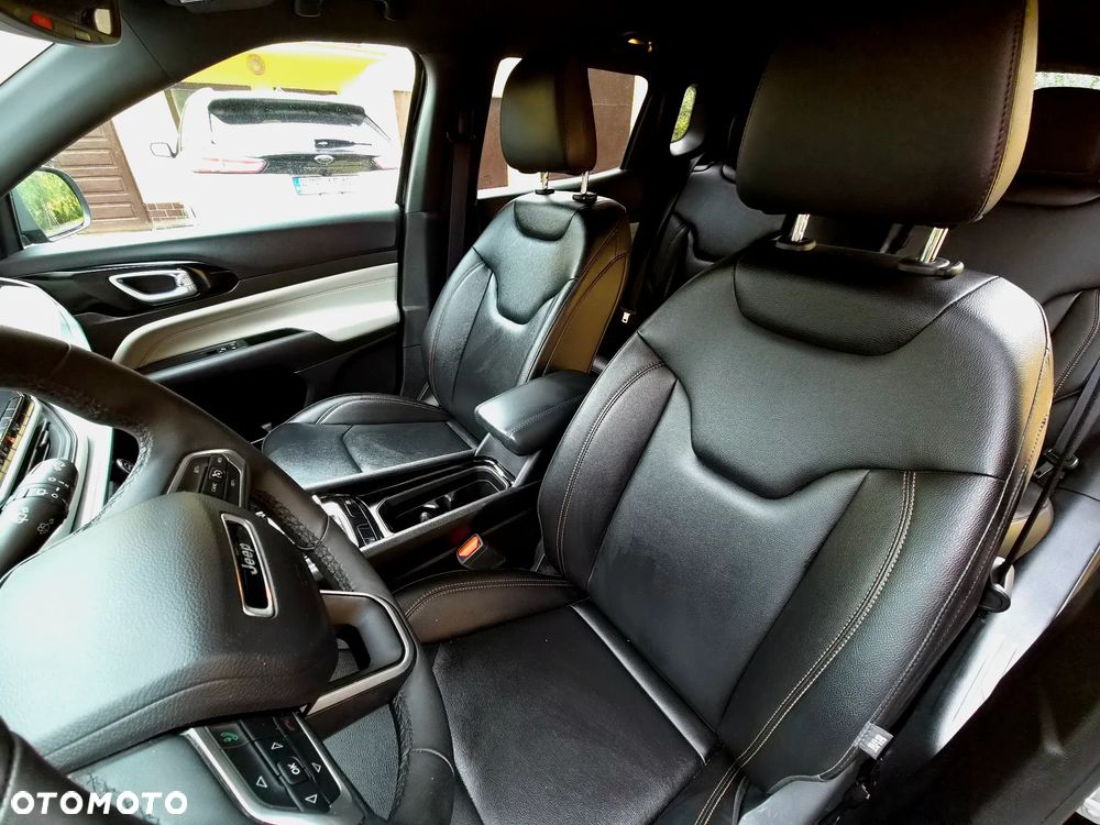 Jeep Compass - 18
