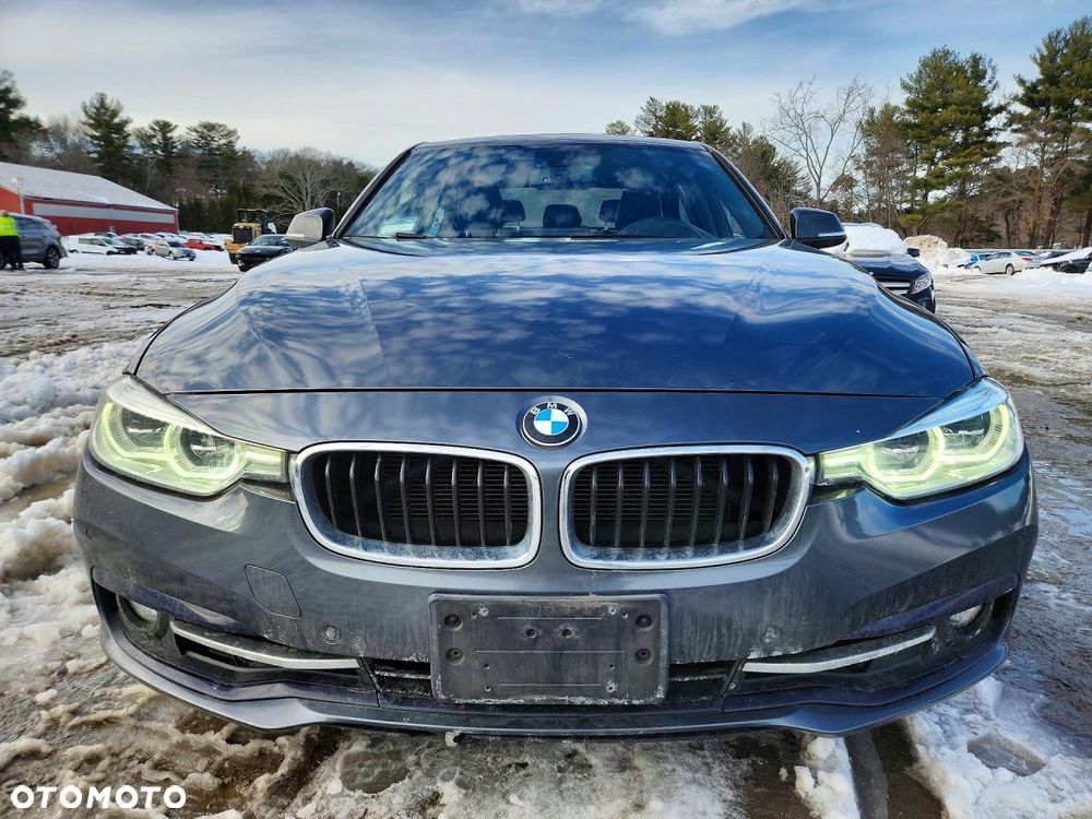 BMW Seria 3 328i xDrive - 20