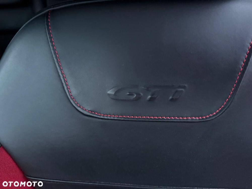 Peugeot 208 THP STOP & START GTi by Sport - 15