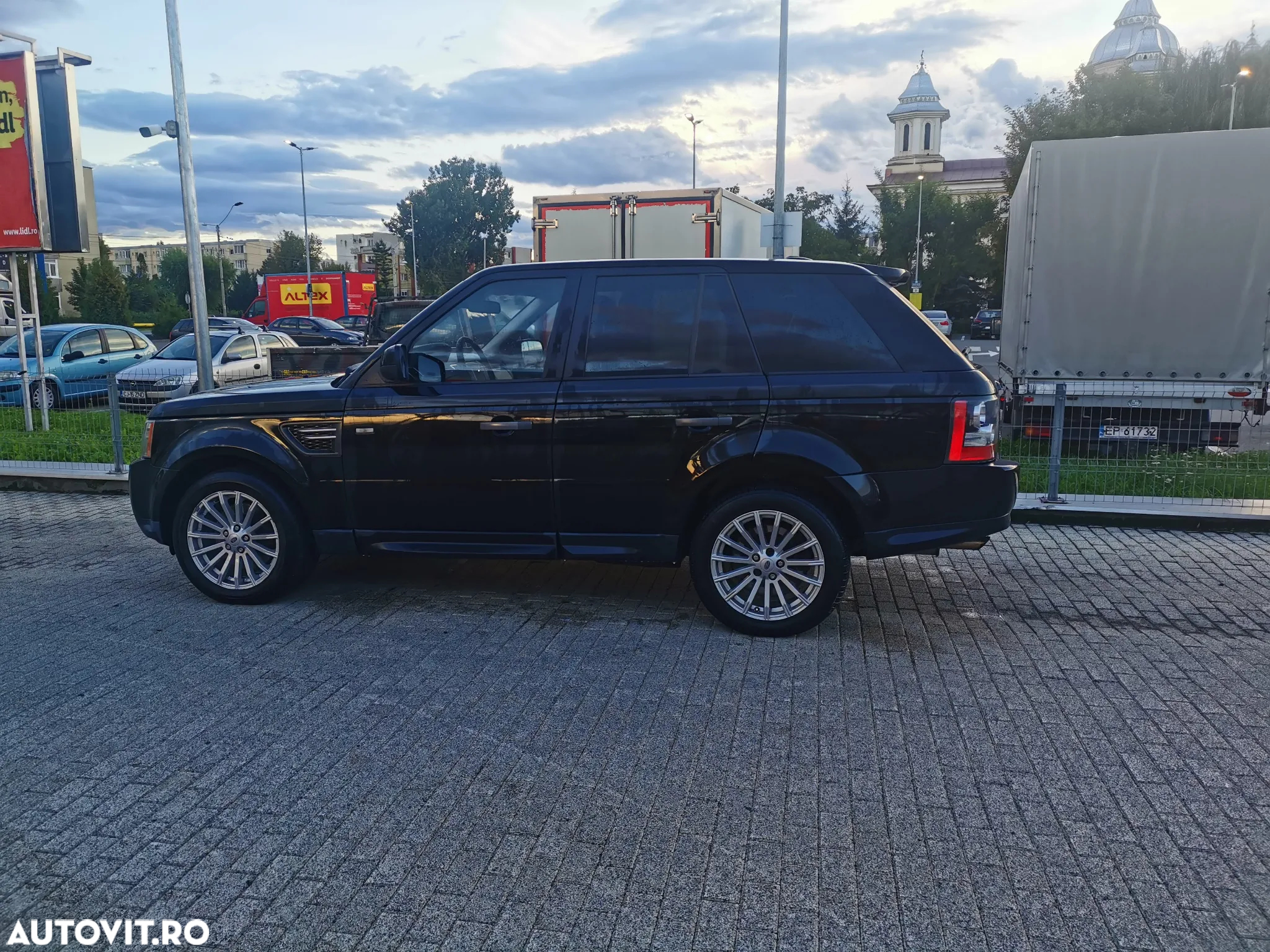 Land Rover Range Rover Sport 3.0 TDV6 SE - 5