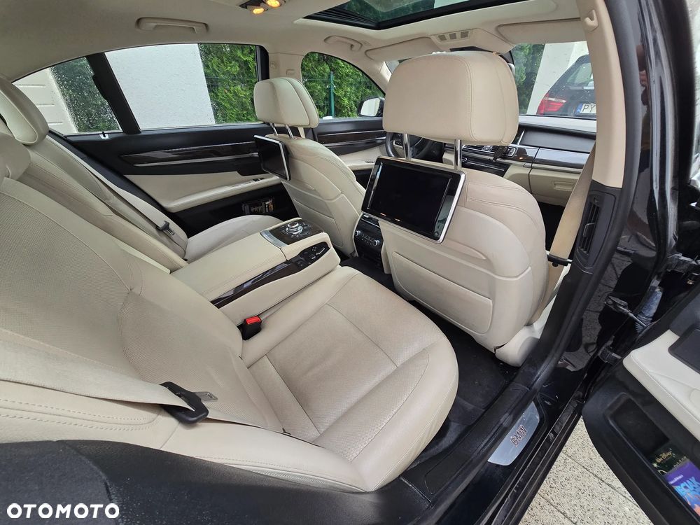 BMW Seria 7 730d xDrive - 15