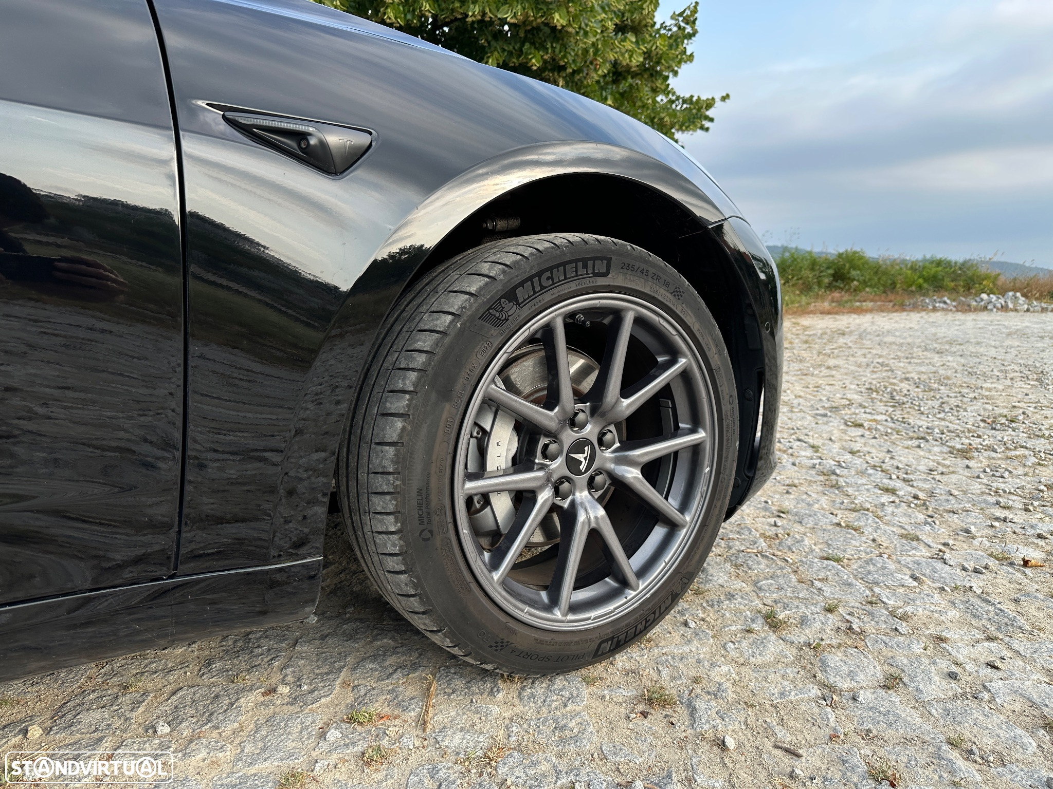 Tesla Model 3 Standard Range Plus RWD - 9