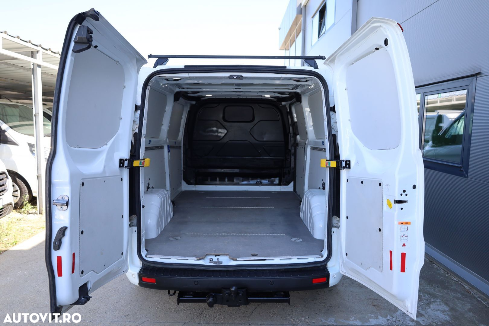 Ford Transit Custom - 15