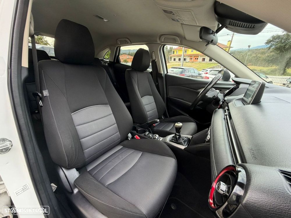 Mazda CX-3 1.5 Sky.Special Edition Navi - 9