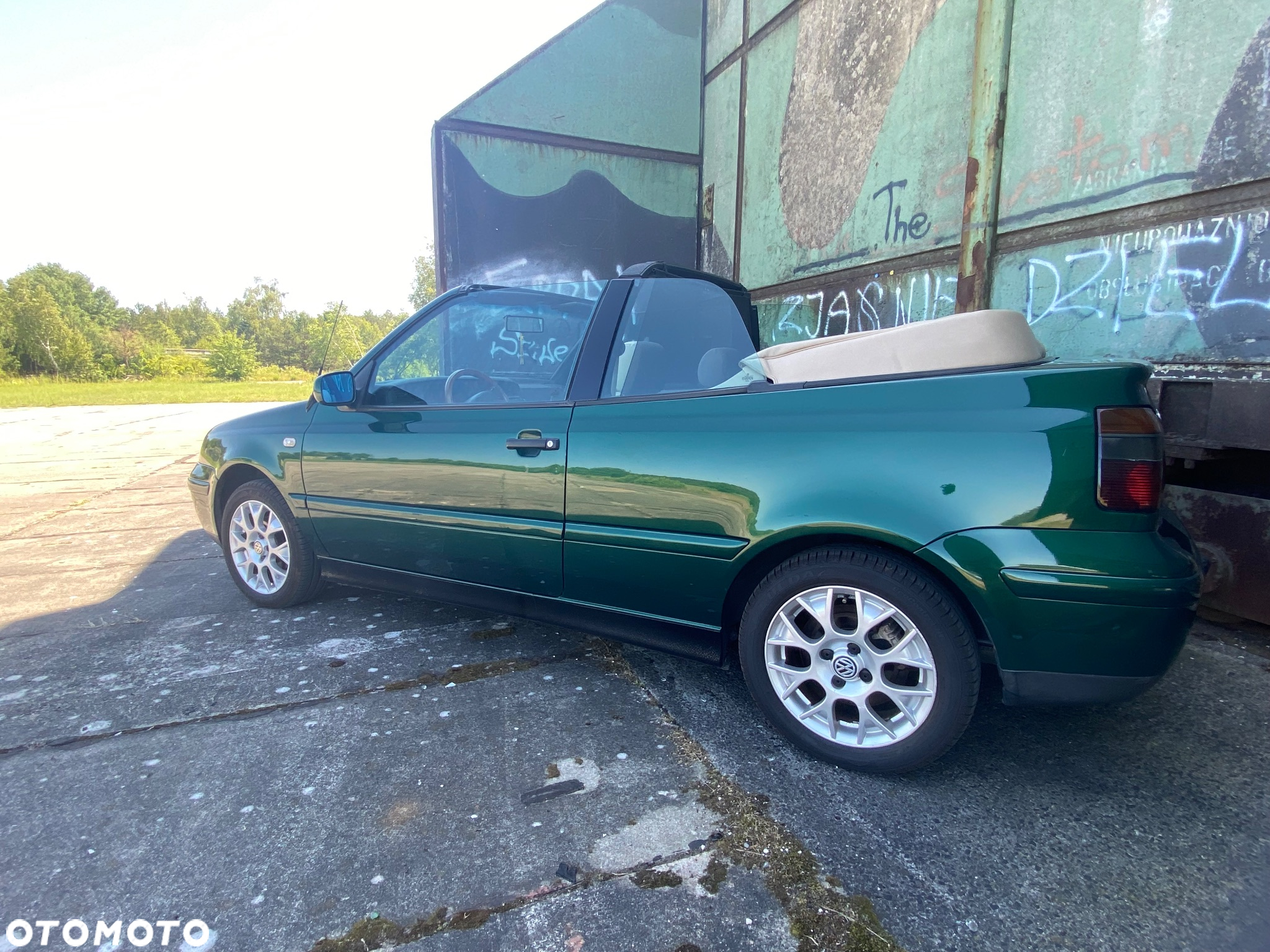 Volkswagen Golf IV 1.6 Comfortline - 12