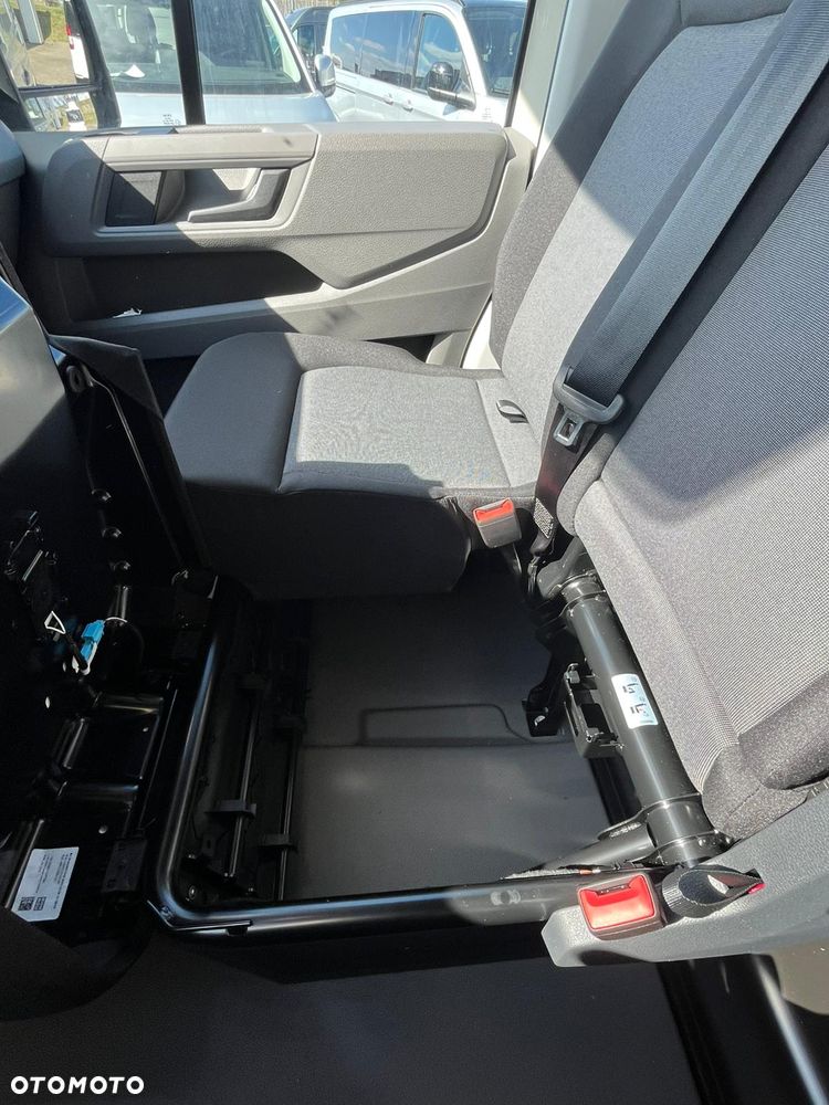 Volkswagen Crafter - 9