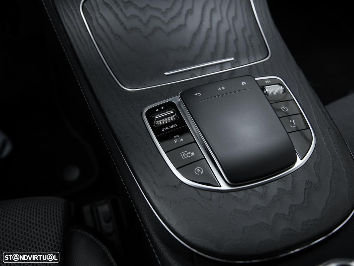 Mercedes-Benz E 220 d Avantgarde - 28