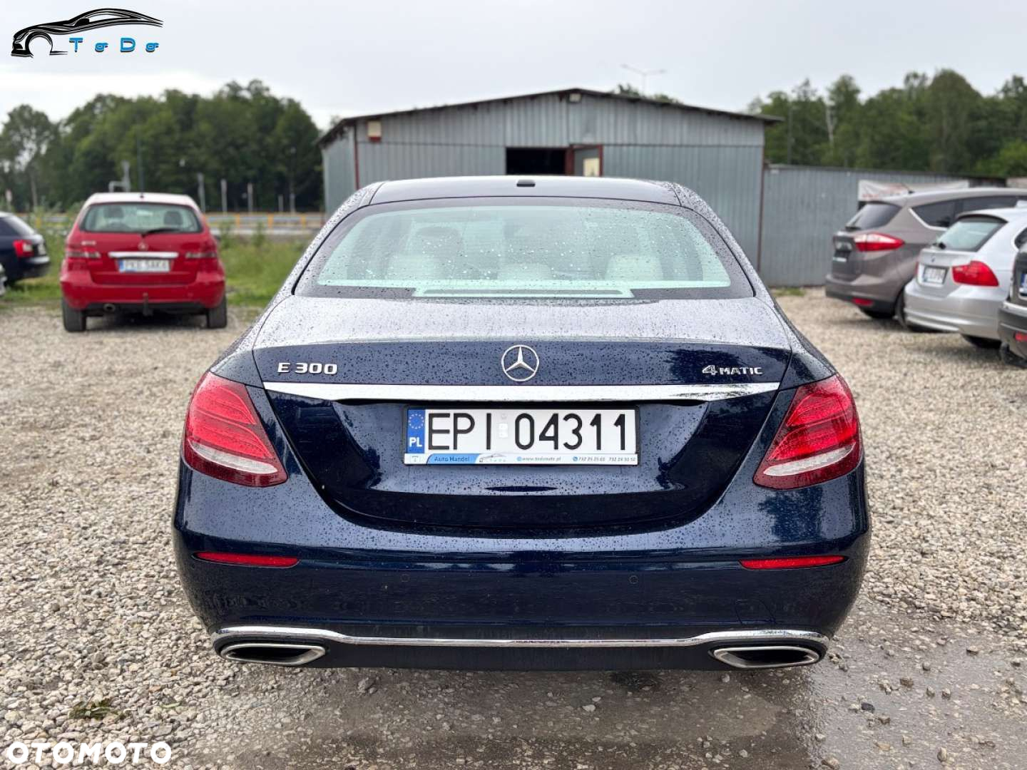 Mercedes-Benz Klasa E 300 9G-TRONIC - 11