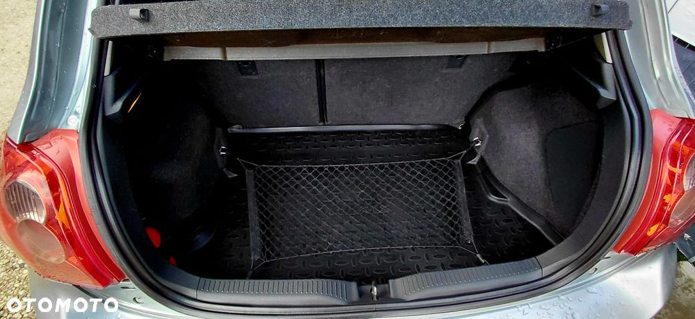 Toyota Auris 1.4 D-4D Premium - 7
