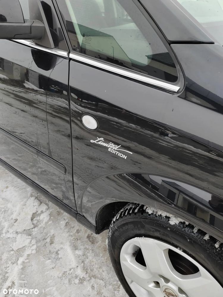 Opel Meriva 1.6 16V Innovation 110 Jahre - 9