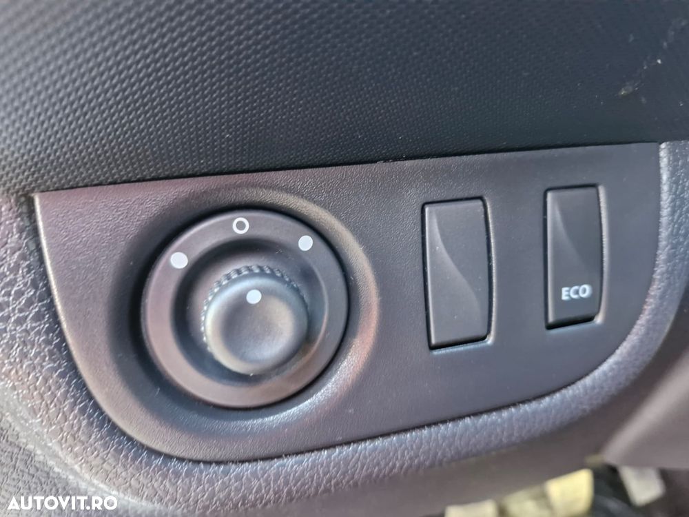 Dacia Sandero 0.9 90CP Stepway - 18