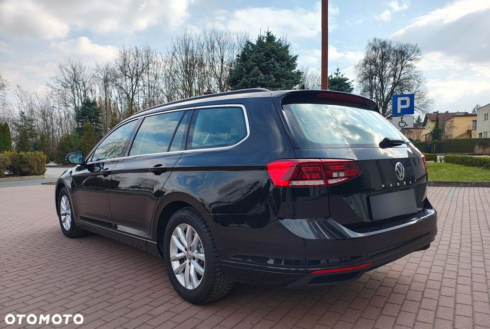 Volkswagen Passat 2.0 TDI EVO Business DSG - 5