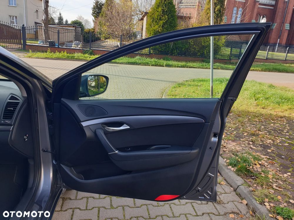 Hyundai i40 2.0 Premium - 27